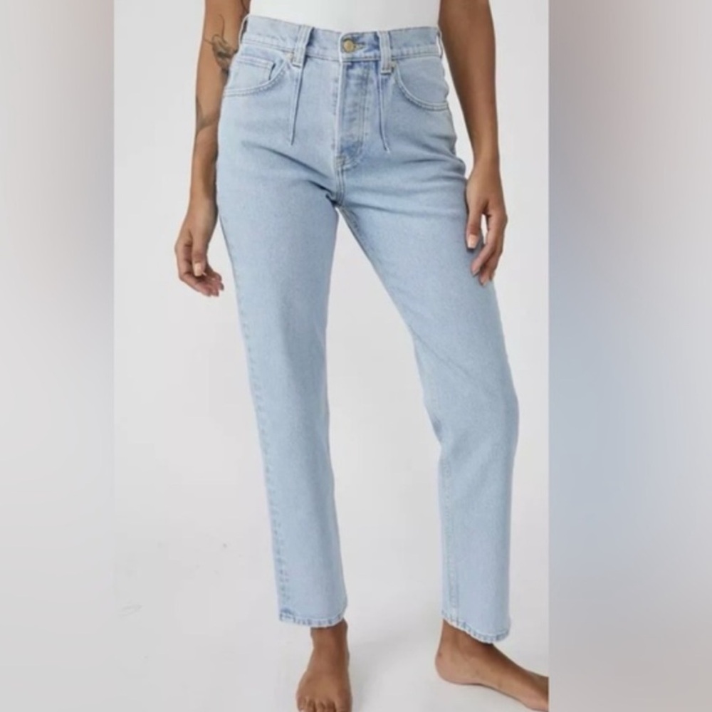 Free People We the Free A New Day mid rise straight leg jean size 26